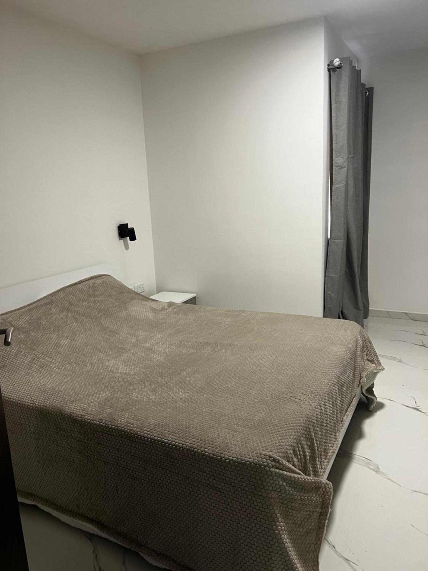 Luqa 3 Bedroom Penthouse T Bagian luar foto